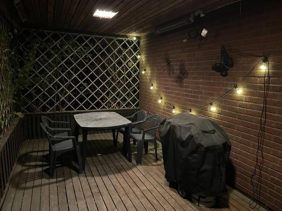 הוילה אסקילסטונה Modernt & Rymligt Sommarhus Pa Landet- Bubbelpool מראה חיצוני תמונה